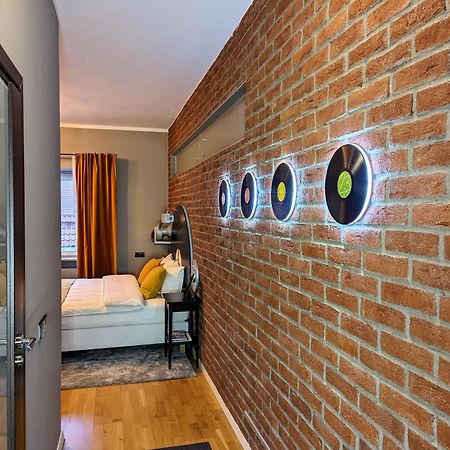 Bella Luna Luxury Suites - Chic Residence In Historic Square Варшава Екстер'єр фото
