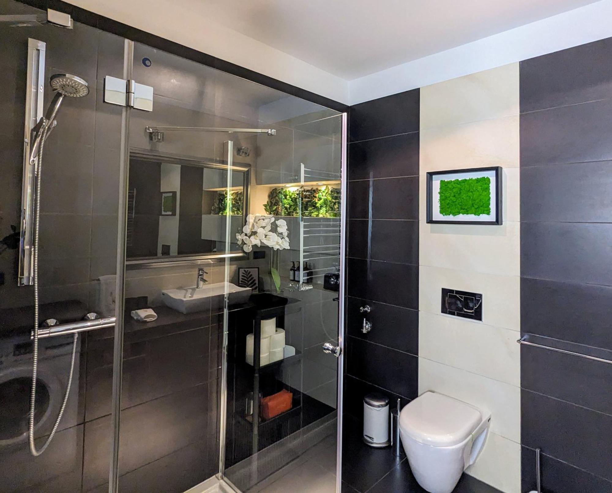 Bella Luna Luxury Suites - Chic Residence In Historic Square Варшава Екстер'єр фото