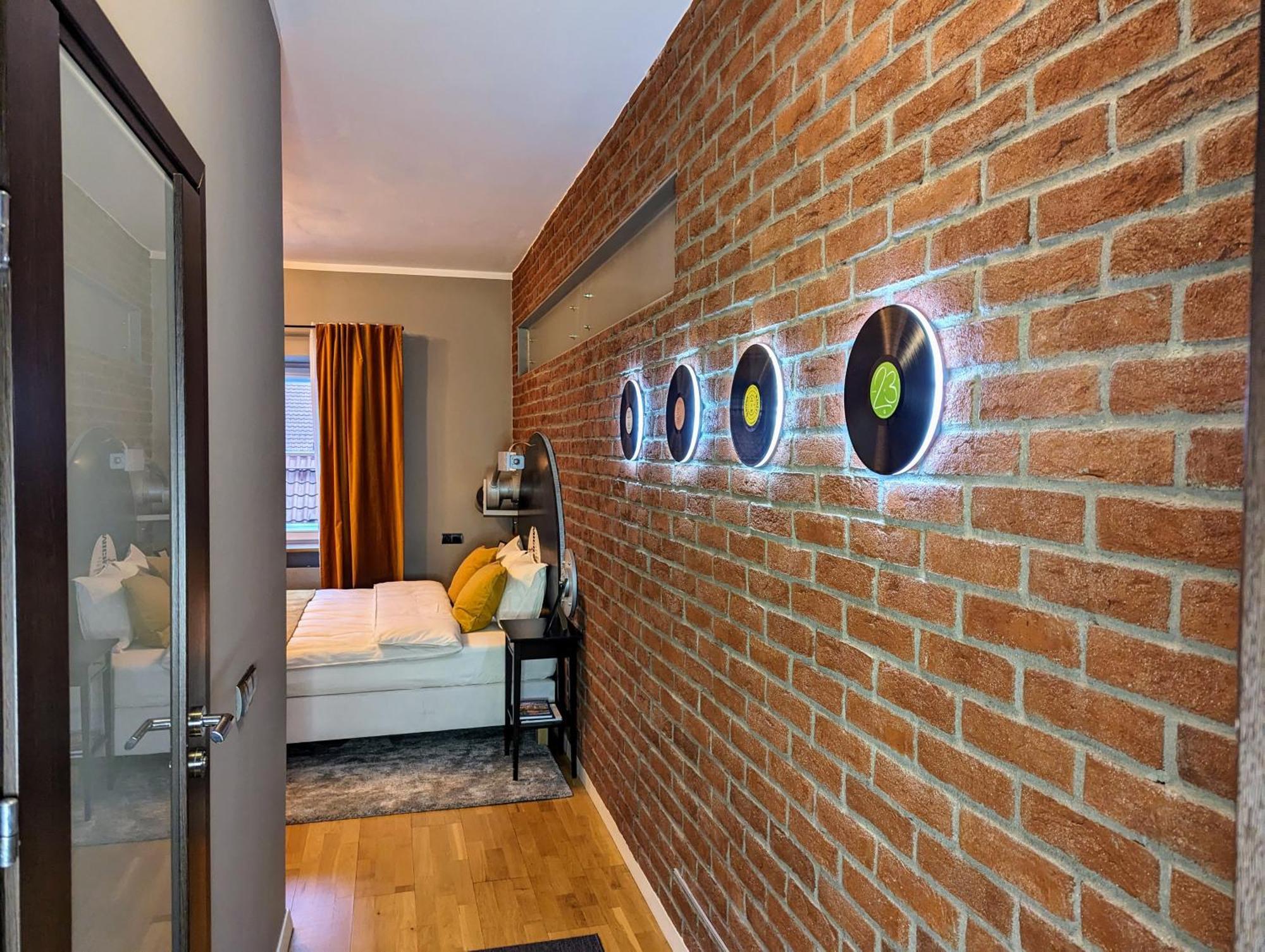 Bella Luna Luxury Suites - Chic Residence In Historic Square Варшава Екстер'єр фото