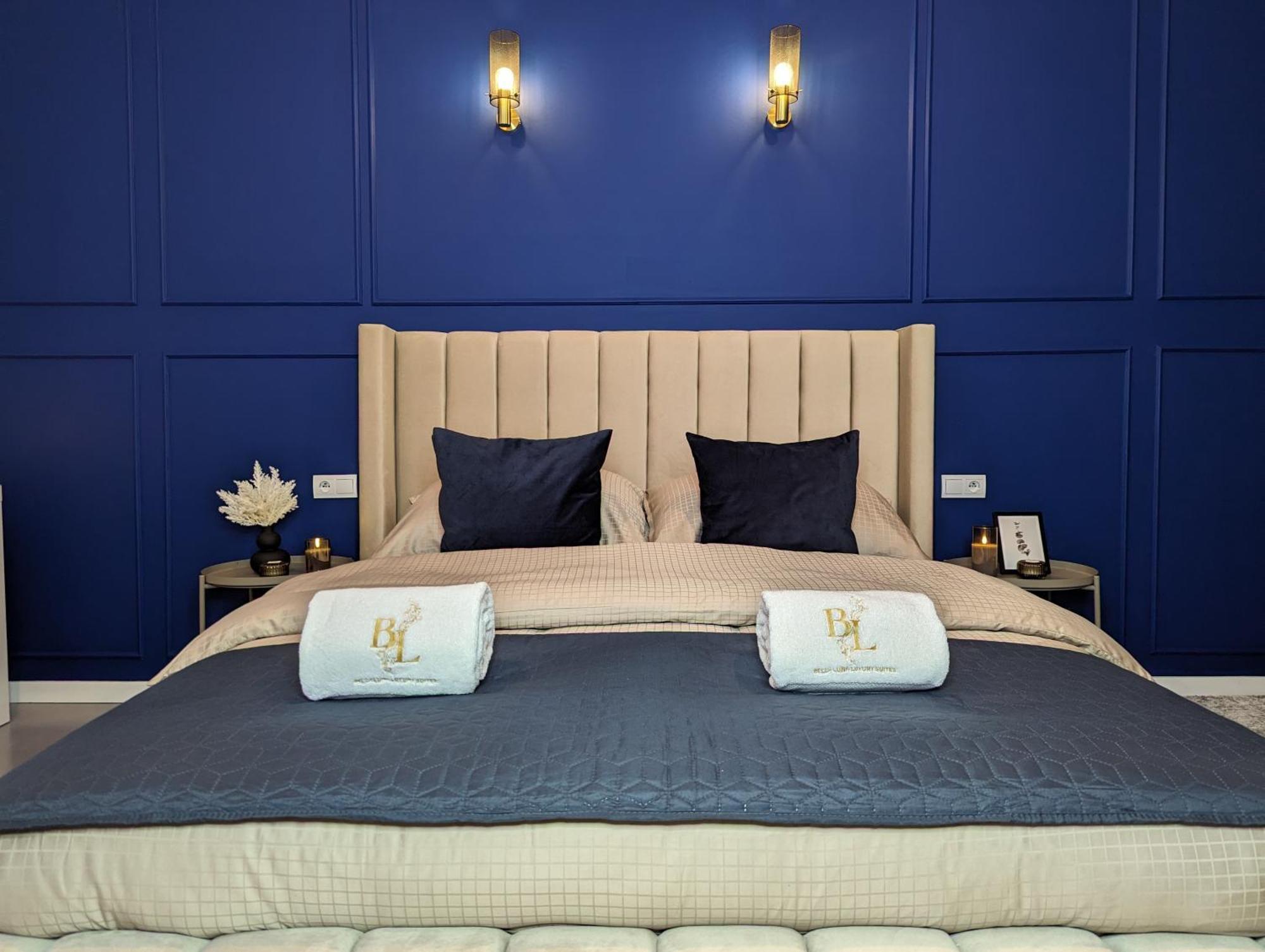 Bella Luna Luxury Suites - Chic Residence In Historic Square Варшава Екстер'єр фото
